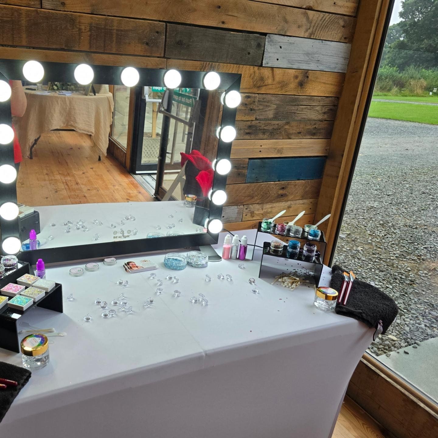 wedding glitter bar